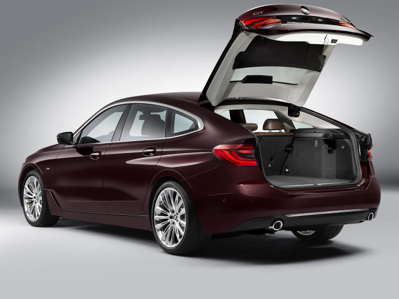 Illustration for article titled BMW Ruined The 6 Series Name With Another Ugly GT Hatchback